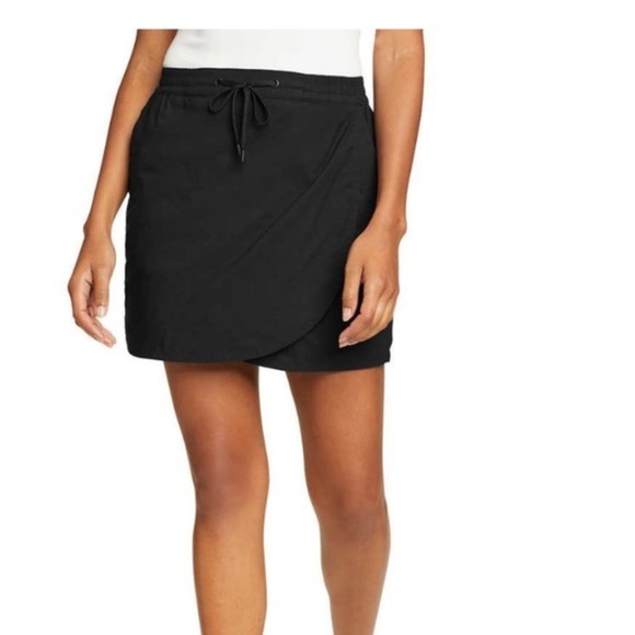 Eddie Bauer Tulip Hem Skort Women's black Size small - Picture 1 of 9